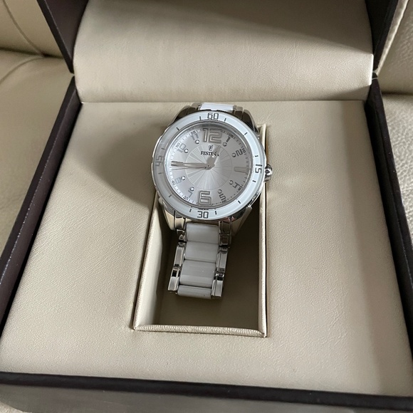 Woman's Festina Ceramic Watch F16395/1 40 mm - Picture 2 of 6